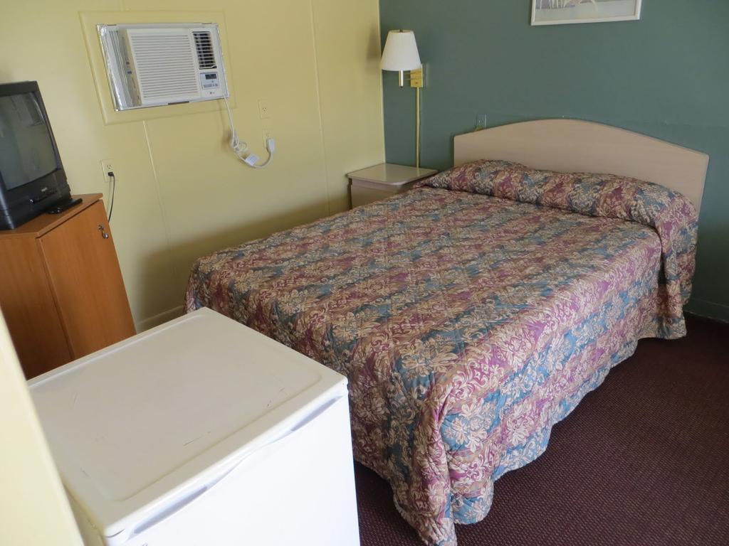 Travelers Inn โอคีโชบี ห้อง รูปภาพ